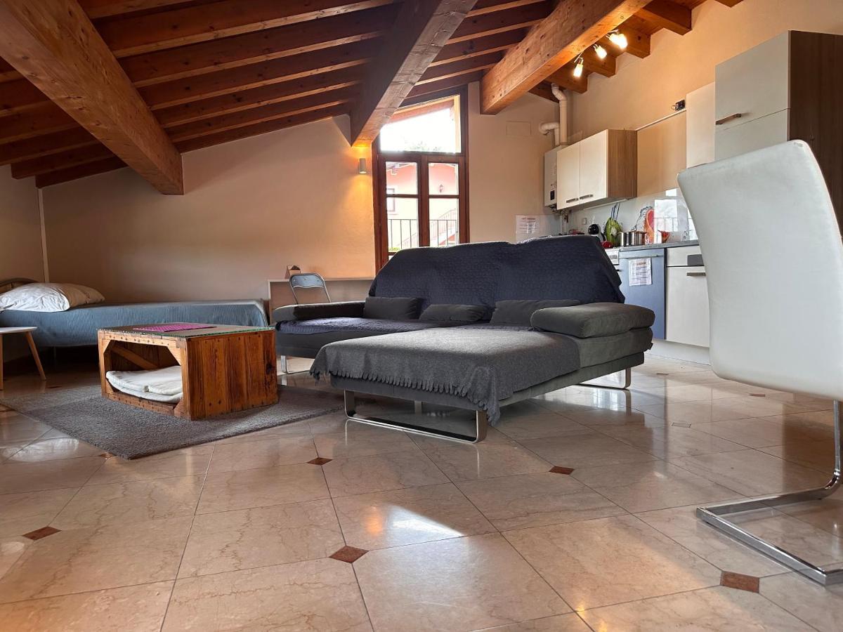 Loft Gardasee Lonato Buitenkant foto
